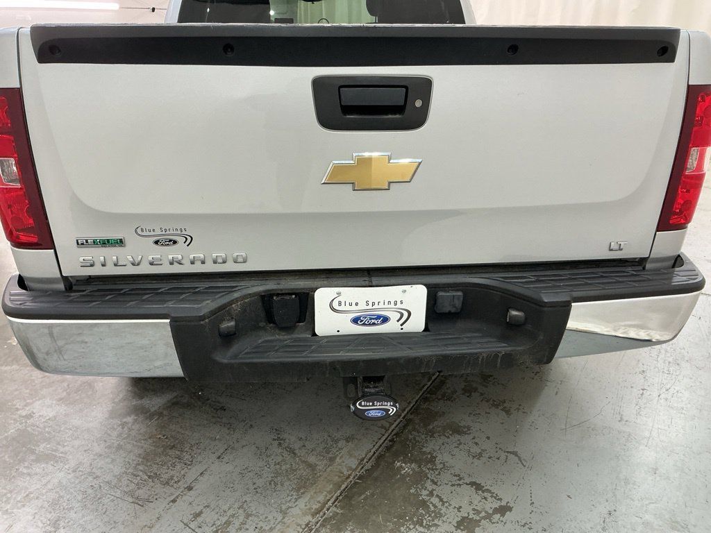 Used 2011 Chevrolet Silverado 1500 LT w/ All-Star Edition AWD/4WD image 6
