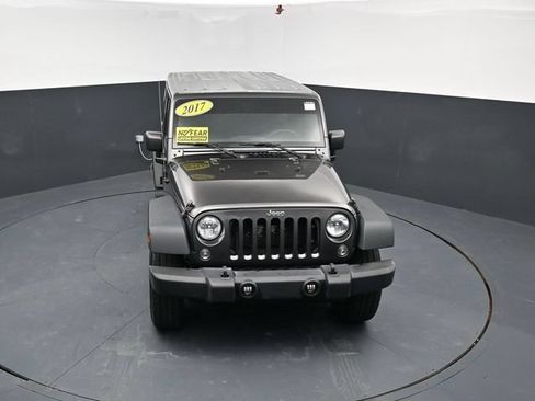 Used 2017 Jeep Wrangler Unlimited Sport w/ Quick Order Package 24S AWD/4WD image 37