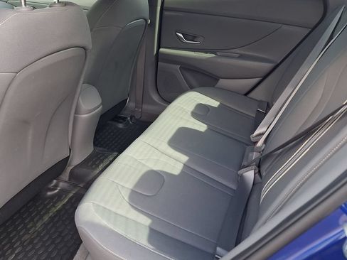 Certified 2023 Hyundai Elantra SEL w/ Convenience Package FWD image 11
