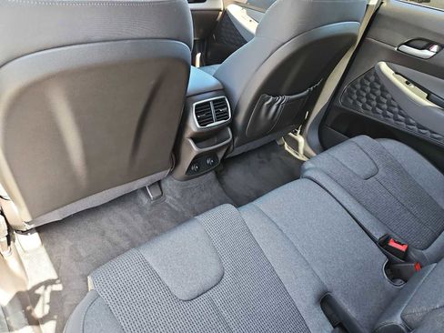 Used 2020 Hyundai Santa Fe SE w/ Cargo Package image 18