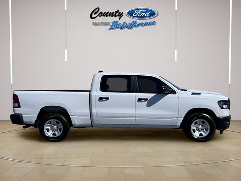 Used 2023 RAM 1500 Tradesman AWD/4WD image 3