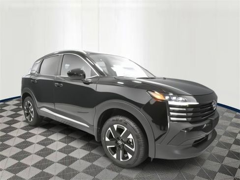 New 2025 Nissan Kicks SV w/ SV Premium Package image 7