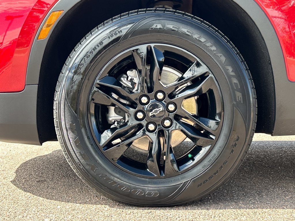 Used 2022 Chevrolet Blazer LT AWD/4WD image 25