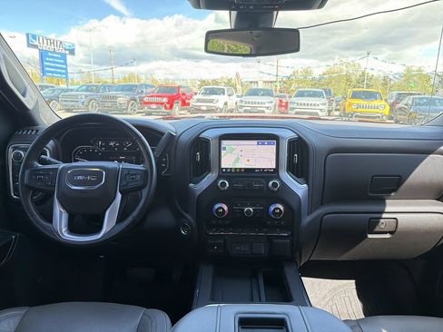 Used 2019 GMC Sierra 1500 SLT w/ SLT Premium Plus Package AWD/4WD image 23