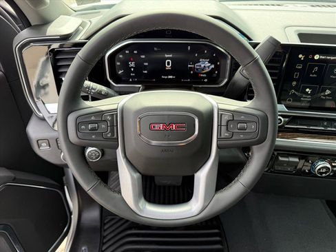 New 2026 GMC Sierra 2500 SLE image 11