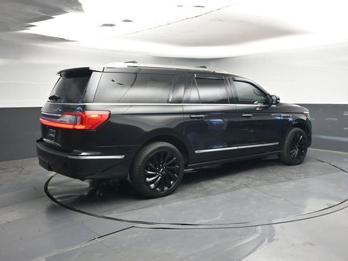Used 2020 Lincoln Navigator L Reserve w/ Equipment Group 208A Reserve image 5