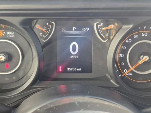 Used 2024 Jeep Wrangler Unlimited Sport AWD/4WD image 22