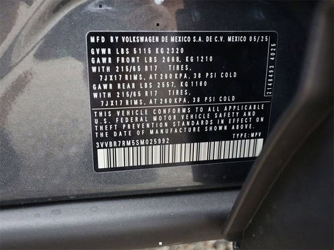 New 2025 Volkswagen Tiguan S image 25