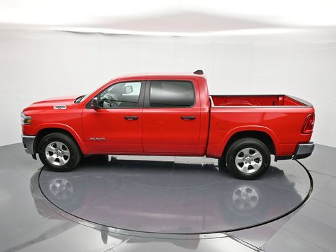 Used 2025 RAM 1500 Big Horn AWD/4WD image 34