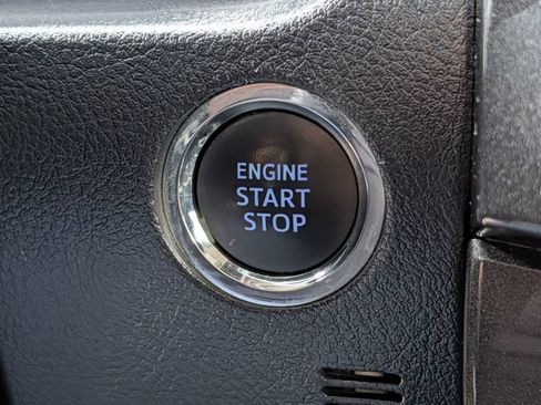 Used 2022 Toyota 4Runner TRD Off-Road Premium AWD/4WD image 19