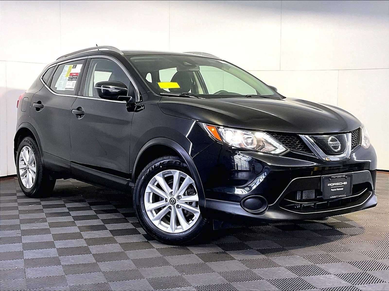 Used 2019 Nissan Rogue Sport SV AWD/4WD image 9