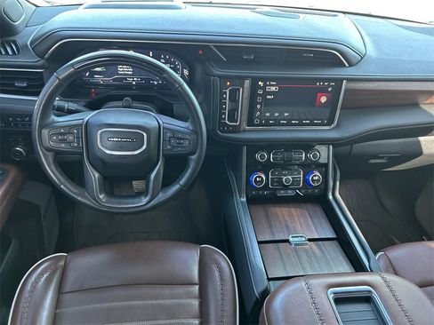 Used 2024 GMC Yukon Denali Ultimate image 21