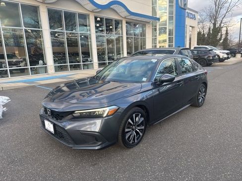 Used 2022 Honda Civic EX-L image 4