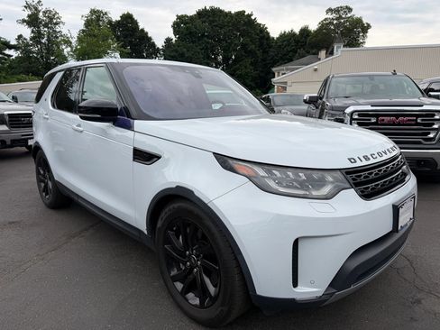 Used 2018 Land Rover Discovery HSE AWD/4WD image 9