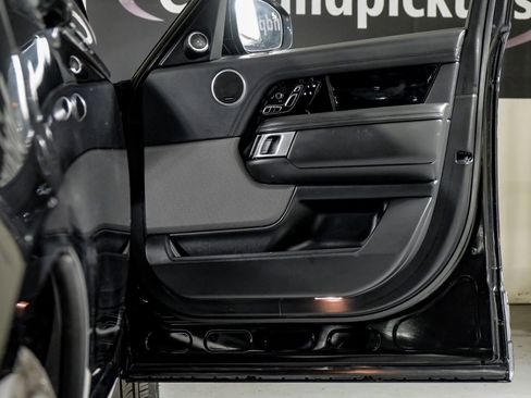 Used 2019 Land Rover Range Rover Supercharged image 35