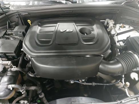 Used 2019 Jeep Grand Cherokee Summit AWD/4WD image 32