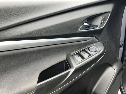 Used 2023 Chevrolet Bolt EUV LT image 15