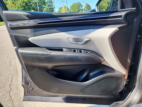 Used 2022 Hyundai Tucson SEL image 17