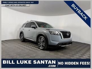Used 2024 Nissan Pathfinder Platinum video 1
