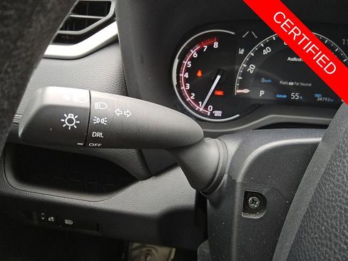 Used 2024 Toyota RAV4 LE image 27