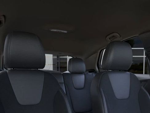 New 2026 Buick Encore GX Preferred FWD image 24