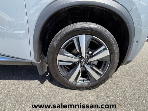 Certified 2023 Nissan Rogue SL w/ SL Premium Package AWD/4WD image 20