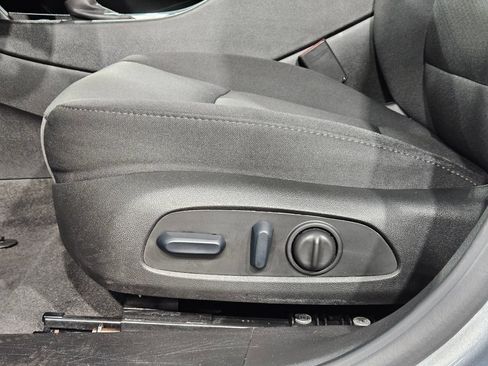 Used 2024 Chevrolet Malibu LT FWD image 22