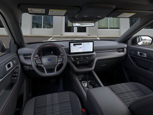 Used 2026 Ford Explorer ST-Line w/ ST-Line Street Pack AWD/4WD image 9