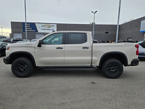 New 2026 Chevrolet Silverado 1500 ZR2 w/ ZR2 Bison Edition image 8