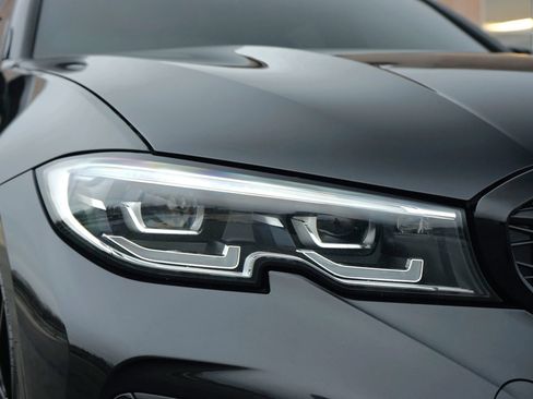 Used 2020 BMW M340i xDrive M340i xDrive Sedan 4D w/ Premium Package image 6