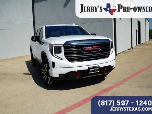 Used 2024 GMC Sierra 1500 AT4 w/ Technology Package AWD/4WD image 6
