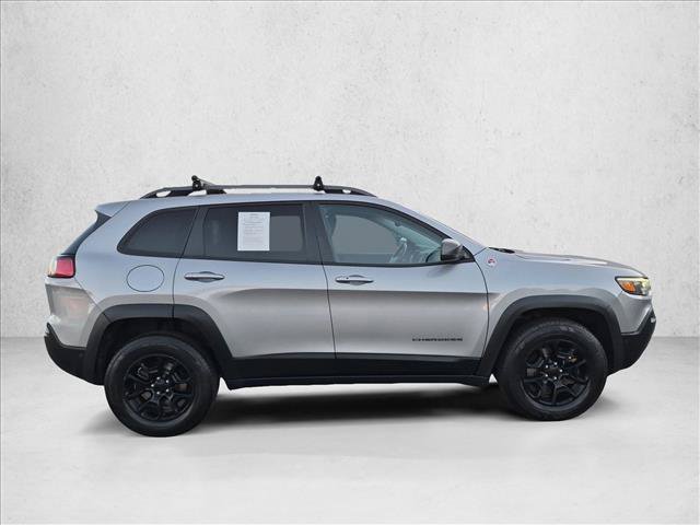 Used 2021 Jeep Cherokee Trailhawk w/ Technology Group AWD/4WD image 4