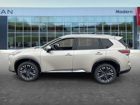 New 2026 Nissan Rogue Platinum image 7