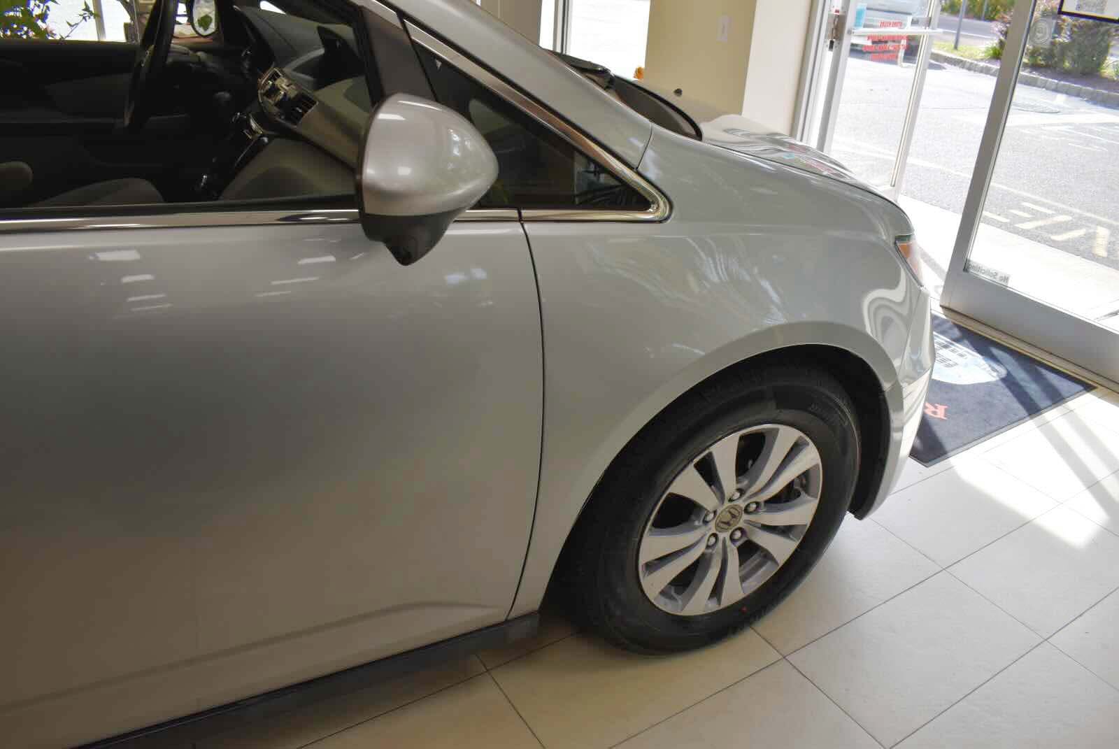 Used 2015 Honda Odyssey EX image 55