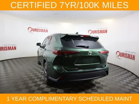 Used 2024 Toyota Highlander XLE FWD image 18