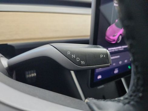 Used 2018 Tesla Model 3 Long Range RWD image 12