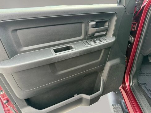 Used 2018 RAM 1500 Express AWD/4WD image 13