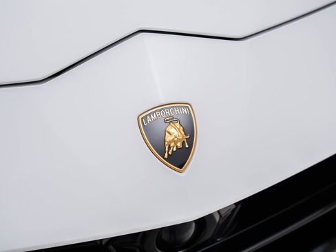 Used 2024 Lamborghini Urus Performante image 62