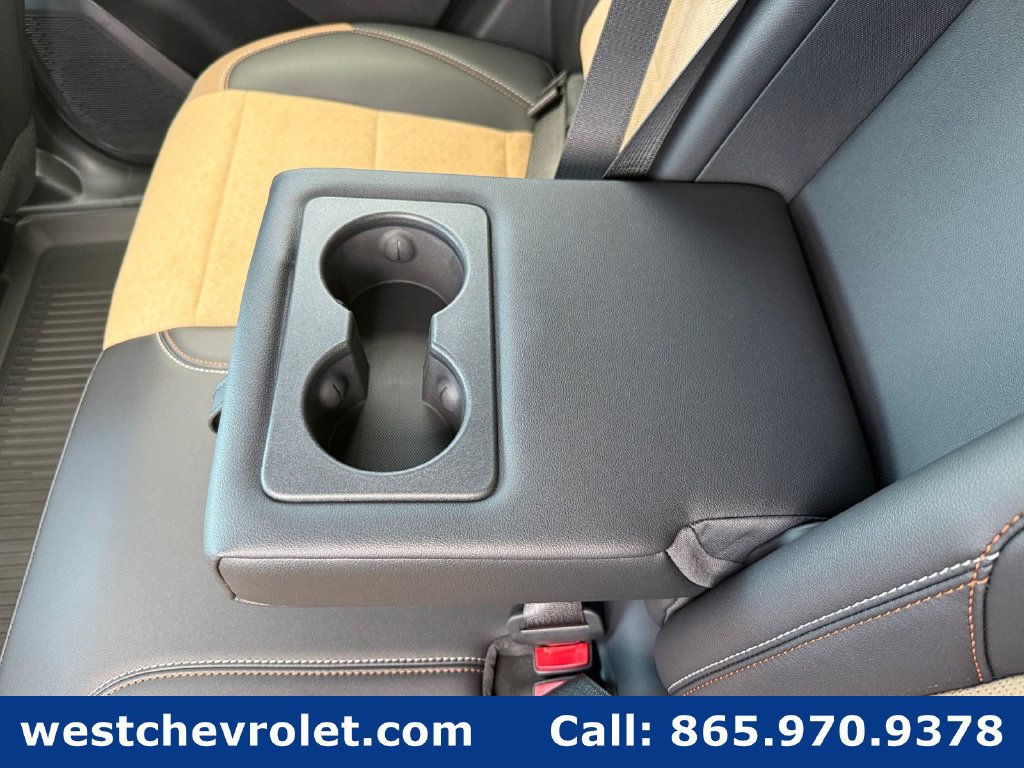 New 2027 Chevrolet Equinox ACTIV w/ Safety and Technology Package FWD image 3