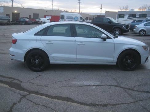 Used 2016 Audi A3 2.0T Premium image 4