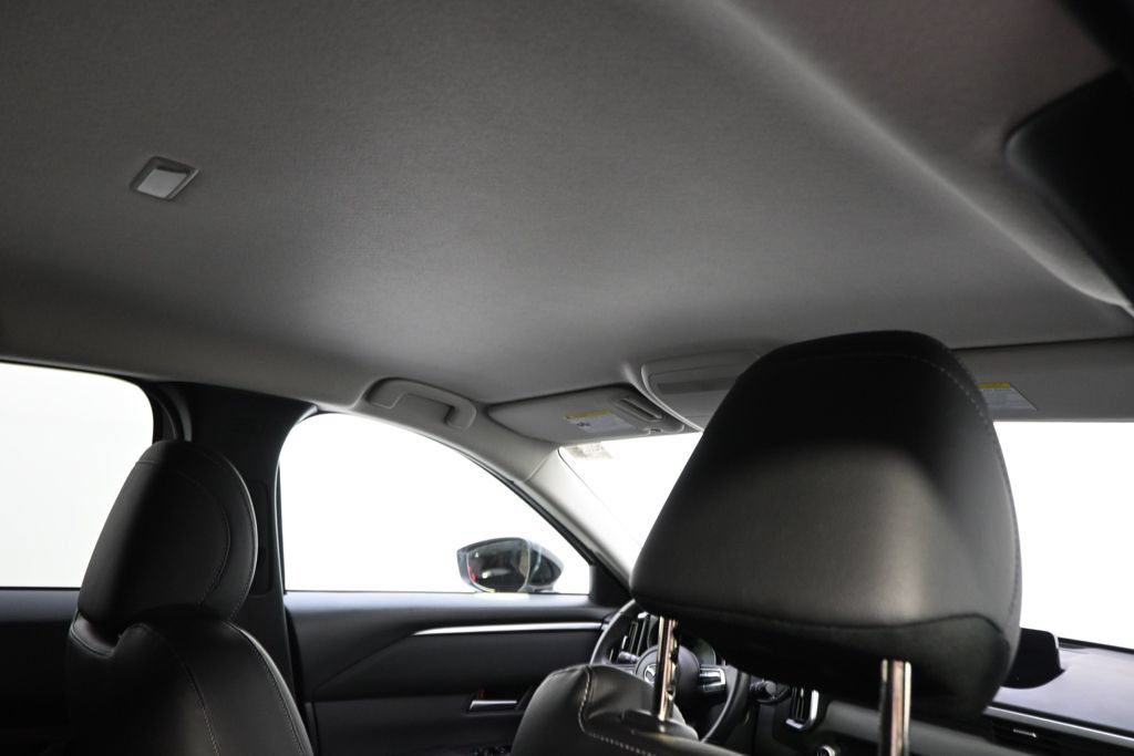 Used 2024 MAZDA CX-50 AWD 2.5 S w/ Accent Package image 11