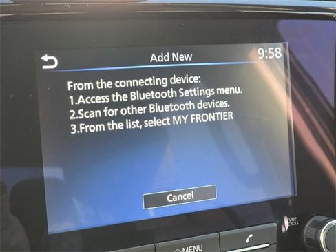 Used 2023 Nissan Frontier SV image 4