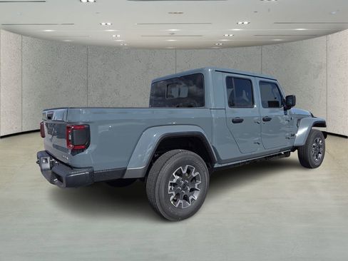 New 2026 Jeep Gladiator Sport image 4