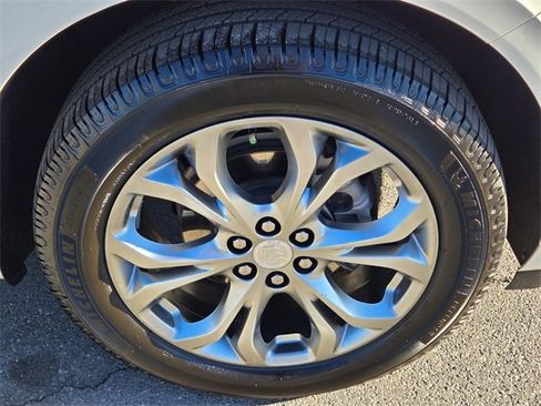 Used 2021 Buick Enclave Avenir w/ Avenir Technology Package image 9