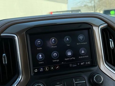 Used 2021 Chevrolet Silverado 1500 High Country image 22