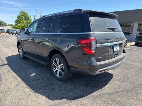 Used 2024 Ford Expedition Limited AWD/4WD image 4