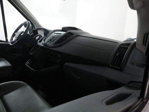 Used 2019 Ford Transit 250 130 Medium Roof RWD image 35