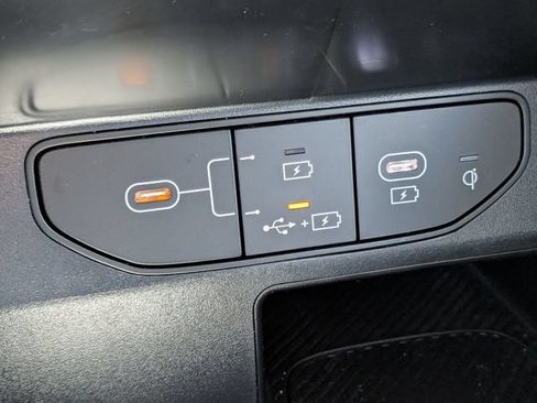 Used 2025 Kia Sorento EX w/ Panoramic Sunroof Package FWD image 22