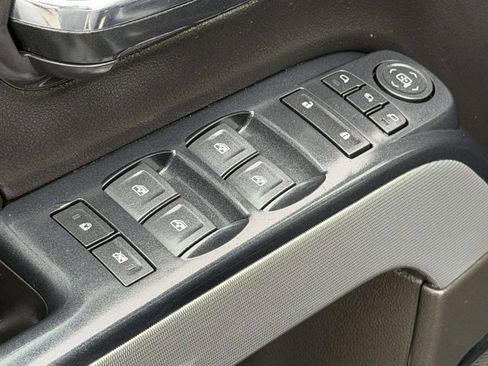 Used 2018 Chevrolet Silverado 1500 LTZ Z71 w/ Centennial Edition image 19