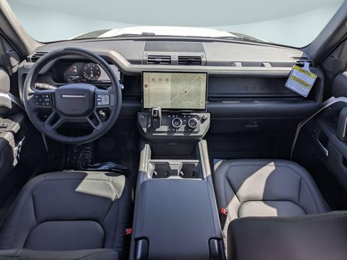 New 2026 Land Rover Defender 110 X-Dynamic SE AWD/4WD image 26